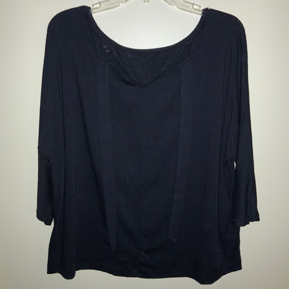 Top - Picture 2 of 2